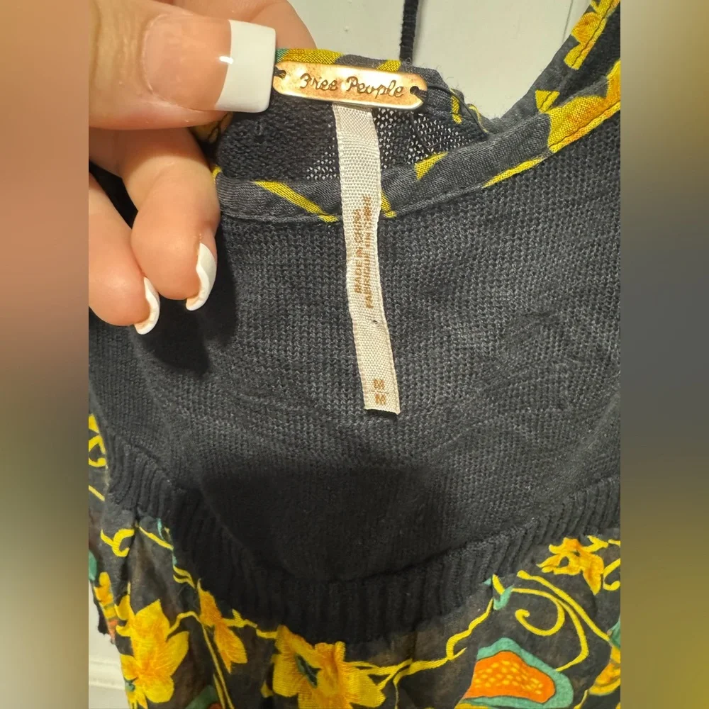 NWT Free People Top - Picture 3 of 4